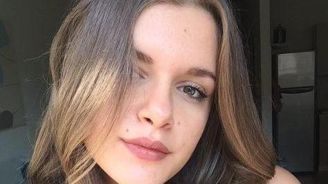 «Sono cresciuta con il web ma preferisco i rapporti reali»