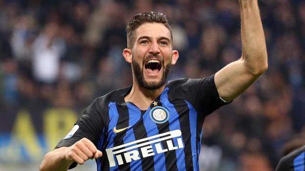 Inter, festa grande per 65mila tifosi Genoa schiantato