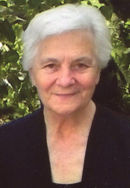 Chiesa piena ai funerali di Raffaella Valcavi