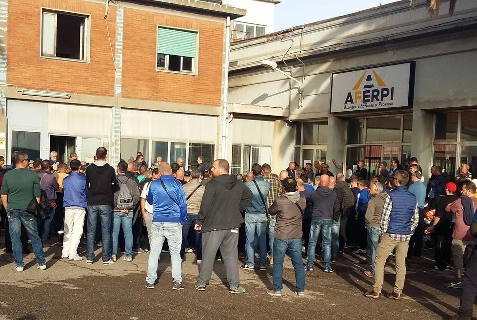 Aferpi, Governo in silenzio. Si cercano soluzioni in extremis 