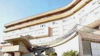 Il presidio ospedaliero di Portoferraio dove da anni si discute della necessità di impiegare personale locale anzichè pendolare