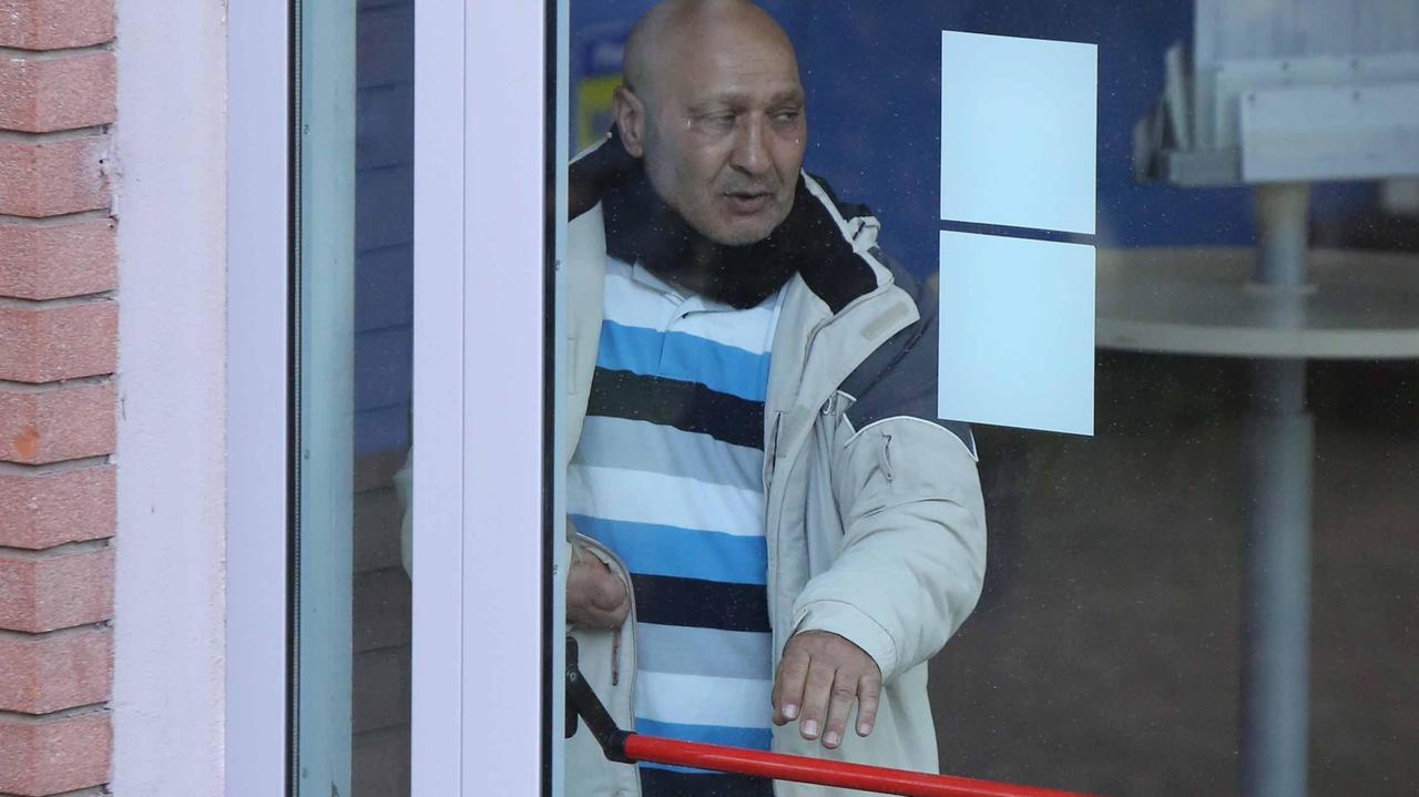 Reggio Emilia, dopo otto ore di terrore la resa di Francesco Amato: il sequestro delle Poste minuto per minuto