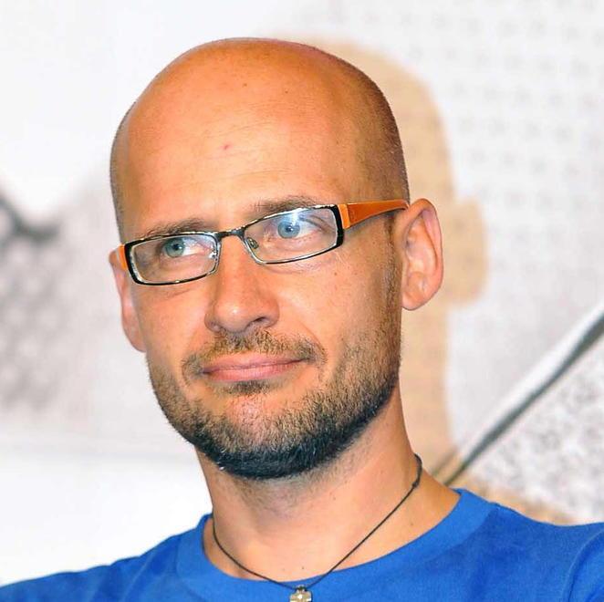 Volley, Blu senza verve