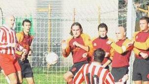 Un tiro di punizione di Di Nardo