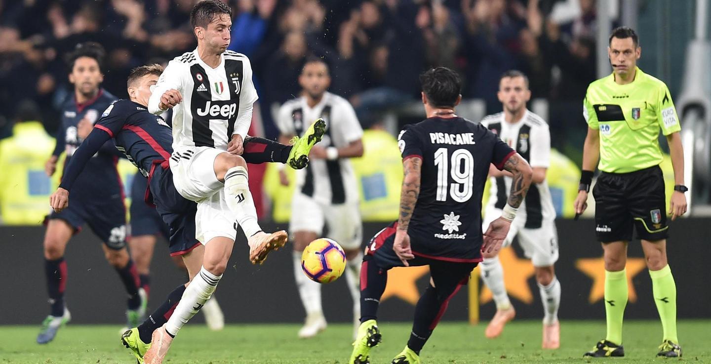 Il Cagliari prova a “incatenare” Joao 