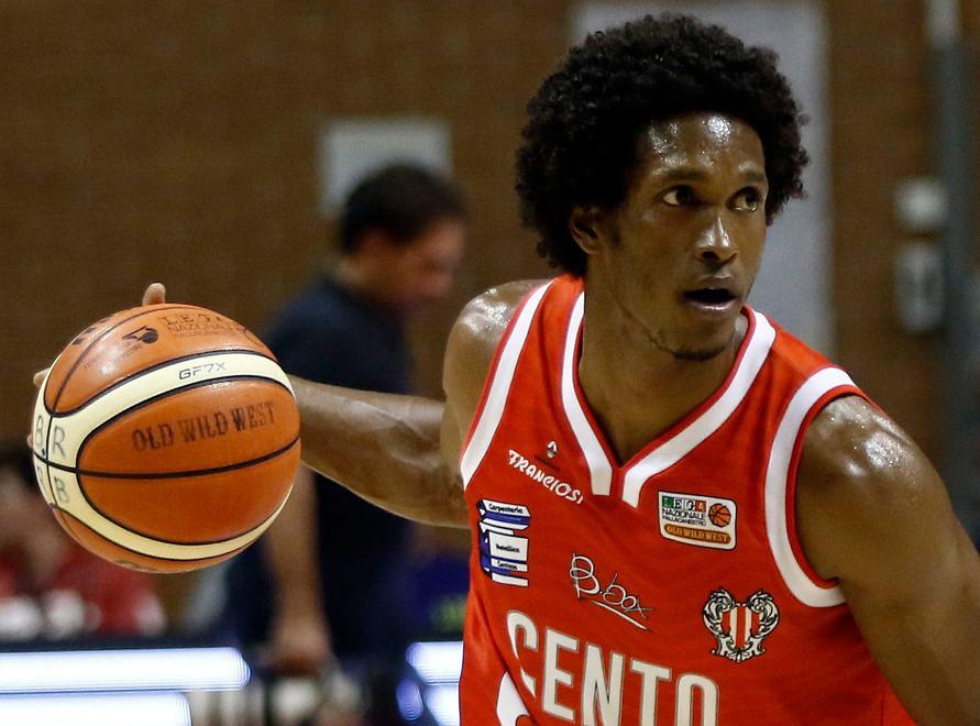 Moreno maturo chiumenti lotta e james domina 