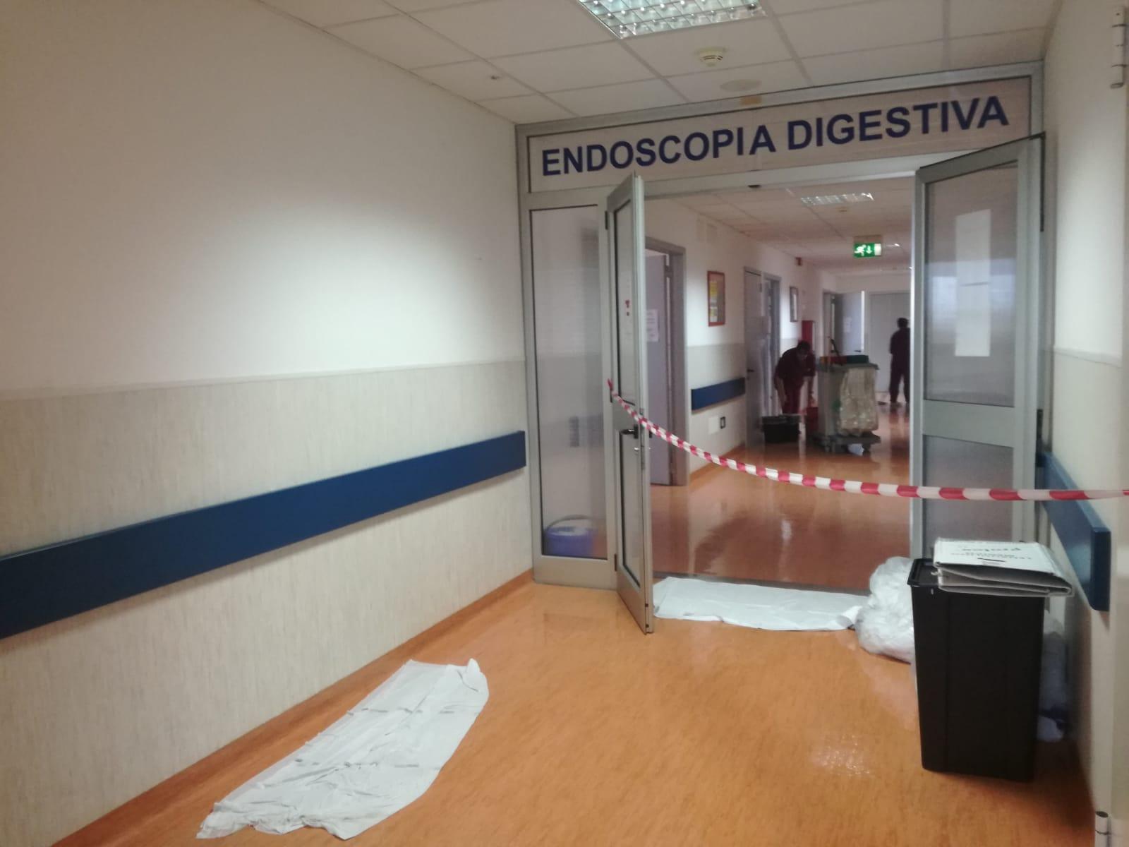 Allagato il reparto Endoscopia del San Martino