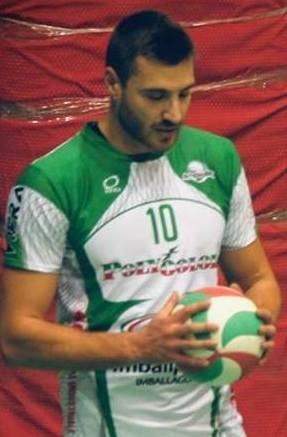 Derby show al PalaBagagli La Polycolor Imballplast cede solo al tiebreak a Calci 