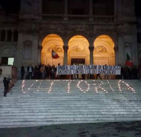 L’estrema destra al Duomo festeggia la vittoria, è un caso 