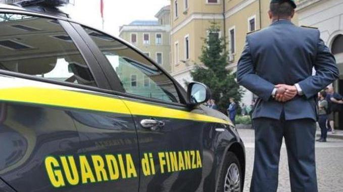 A giudizio per 800mila euro distratti dal crac