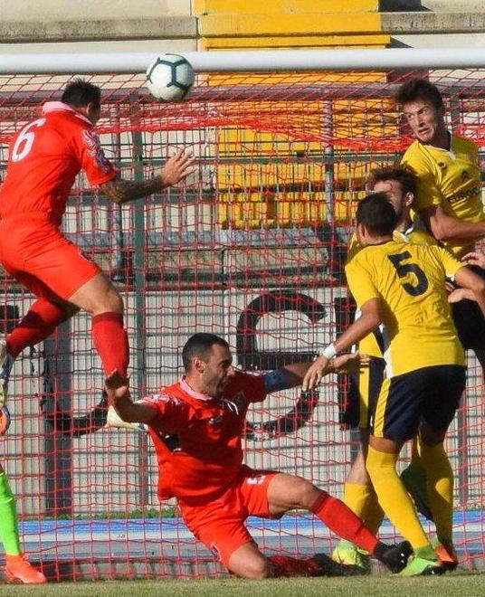 Il nuovo Grifone vola in alto e pensa a fare il bis in Coppa 
