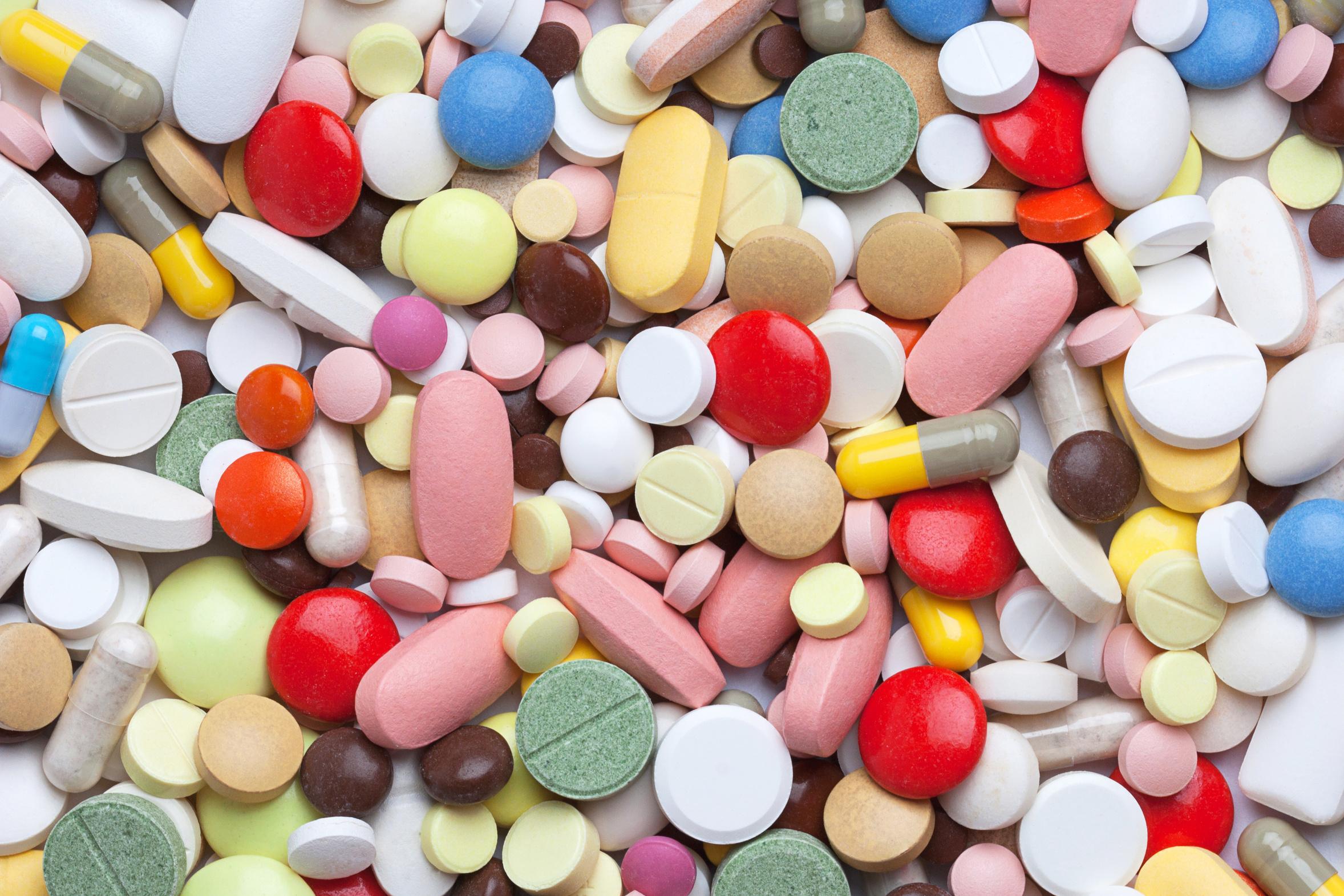 Sanità: prescrive dieta con antidepressivi, sospesa ginecologa