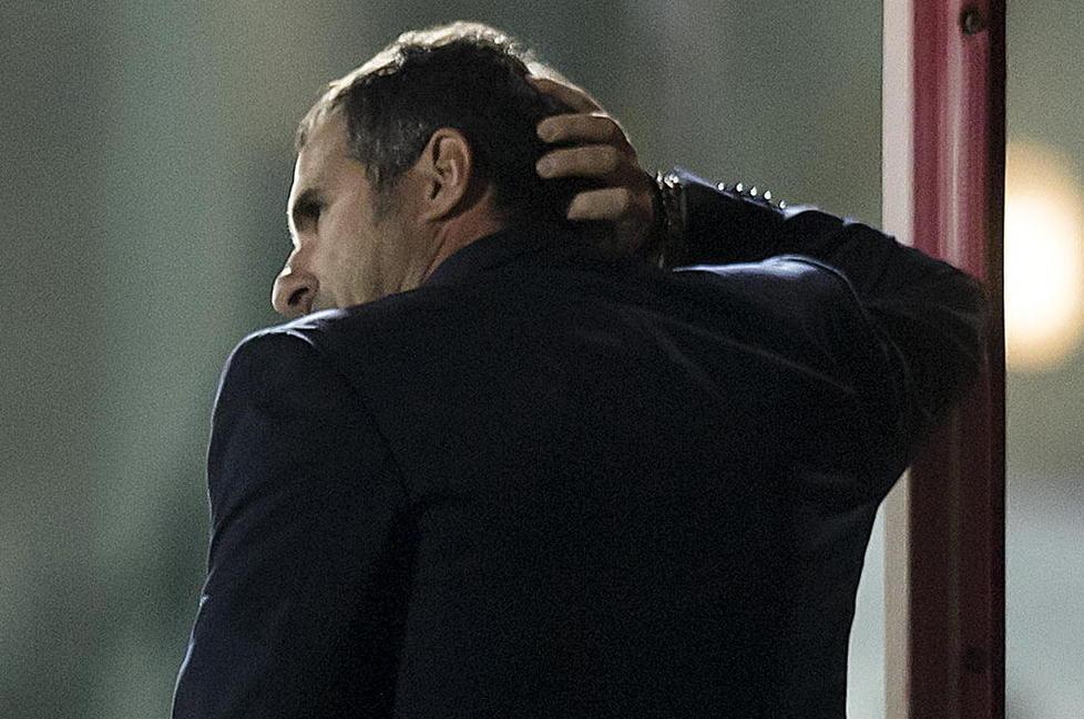 Esonerato Lucarelli e squadra a Breda ma è caos-Livorno 