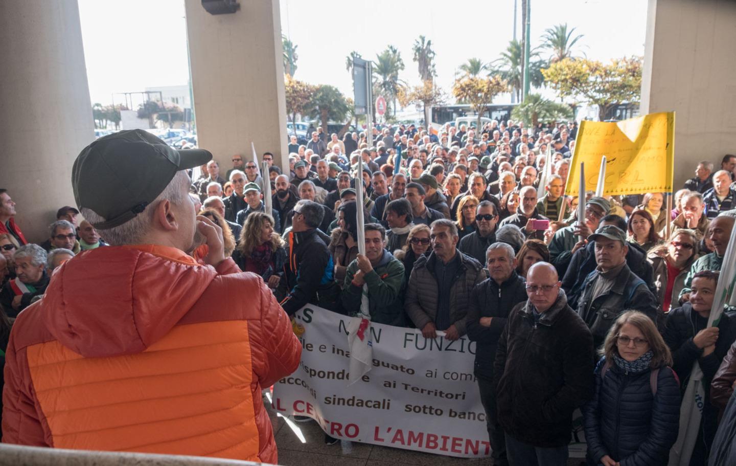 Forestas, legge domani in aula tra le spaccature 