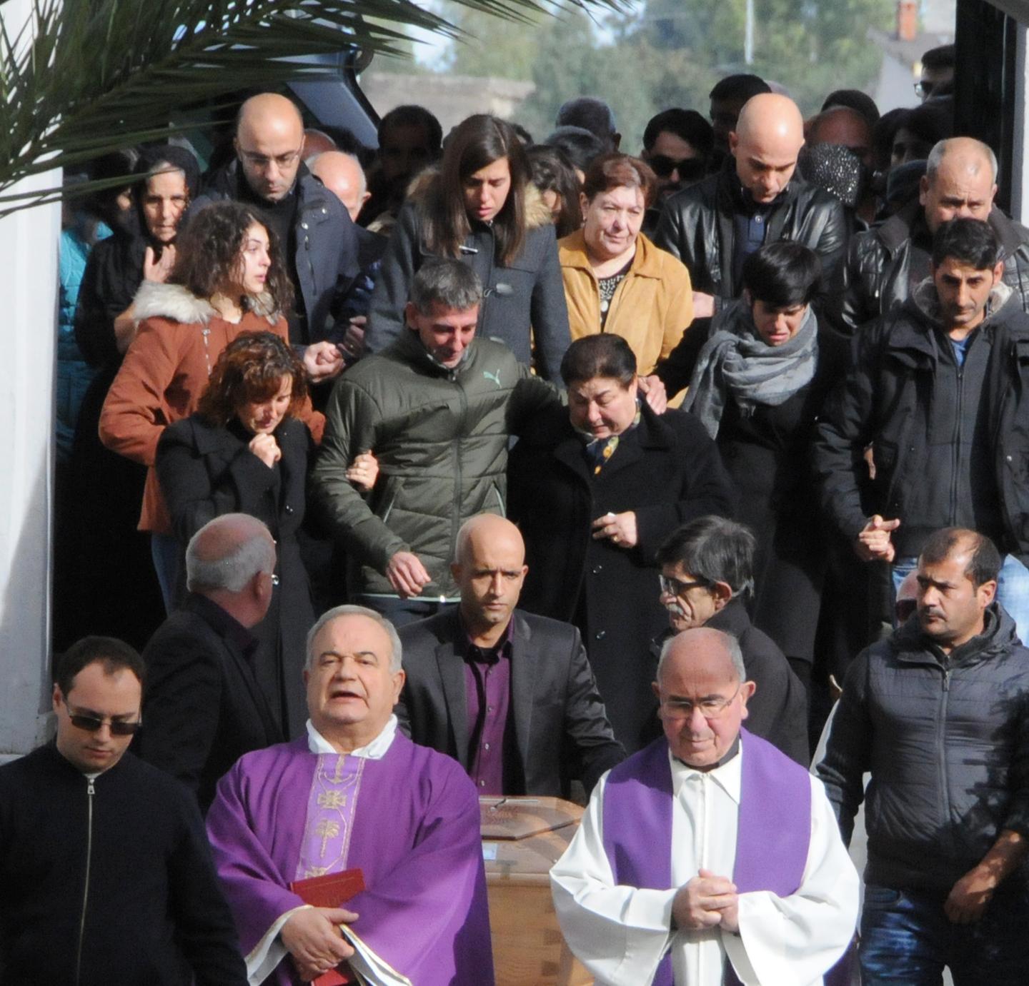«Addio Michela, ora brilli lassù come una stella» 