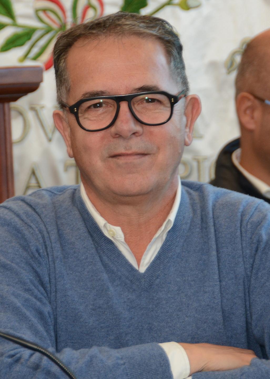 Le dimissioni di Mellino agitano la maggioranza 
