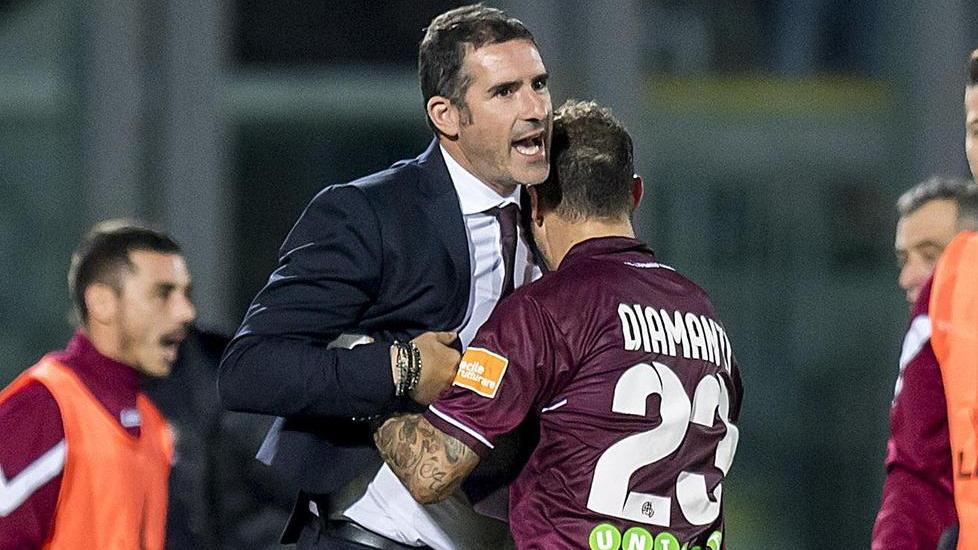 Estremo tentativo nella notte: ma Spinelli dice no ai giocatori