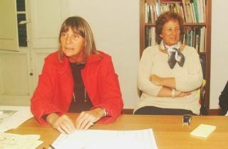 Da sinistra Velia Gini e Roberta Martinelli, curatrici della mostra