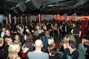 Il questore chiude la discoteca Pappafico