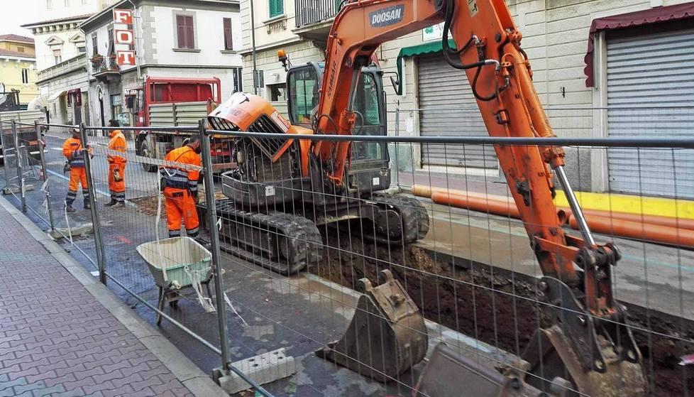 Via Lombroso, lavori infiniti
