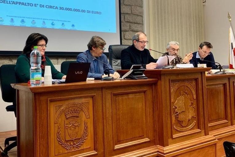 Raccolta rifiuti, si cambia otto Comuni si associano 