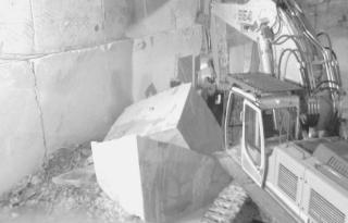La cava in galleria dopo l’incidente mortale