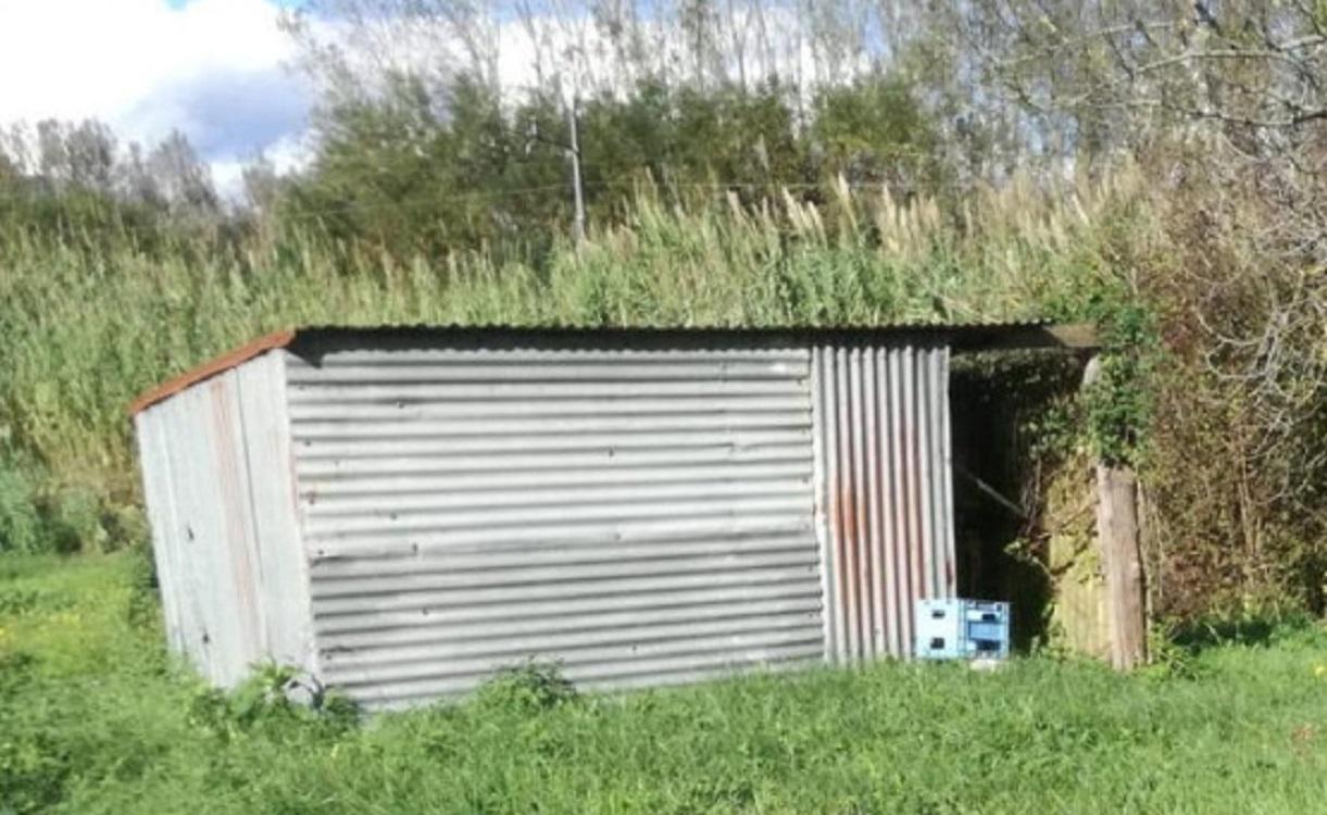 La baracca in cui è stato ritrovato il cadavere 