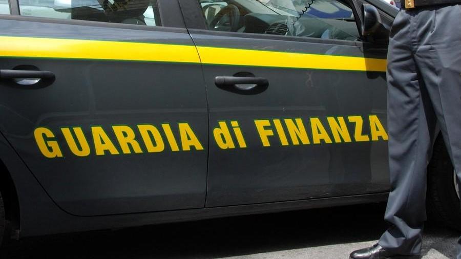 Inchiesta nella Bassa. Evade oltre mezzo milione, dentista scoperto