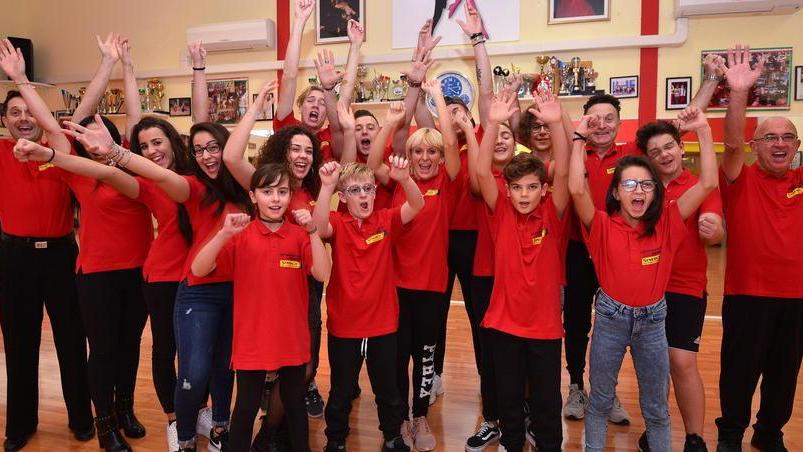 Chi in sala, chi ai mondiali La Lady che fa ballare tutti