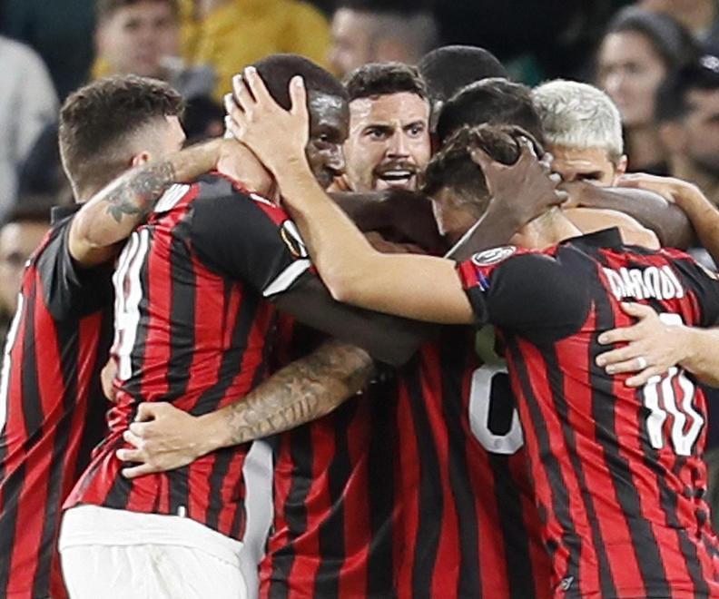 Per il Milan a Siviglia un pari che tiene aperto il tema qualificazione 
