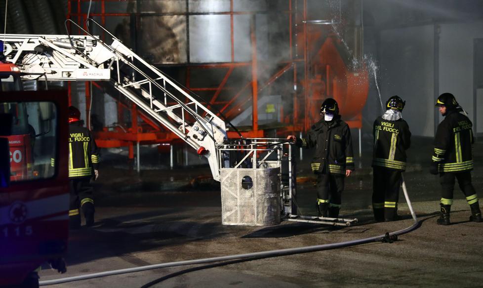 Fiamme all’essiccatoio Distrutto il macchinario «È un danno notevole» 