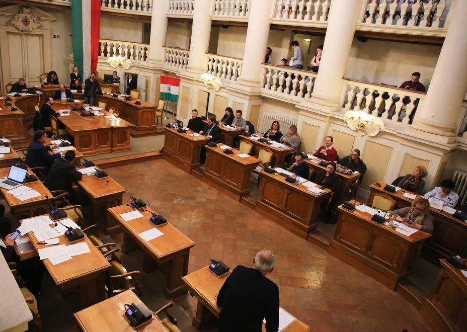 Il Pd affila le armi per scegliere i nomi 