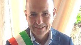 Vigili urbani e rifiuti, il sindaco di Posada replica all’opposizione