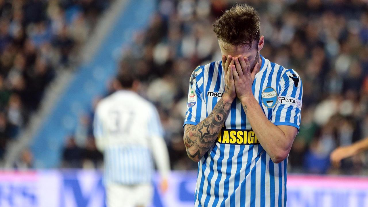 Manuel Lazzari dopo il gol del pareggio del Cagliari