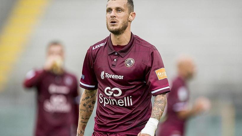 In campo dopo la rivoluzione d’autunno Livorno-Cremonese, si salvi chi può