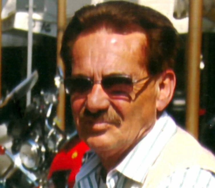 Addio al commerciante che amava il mare 