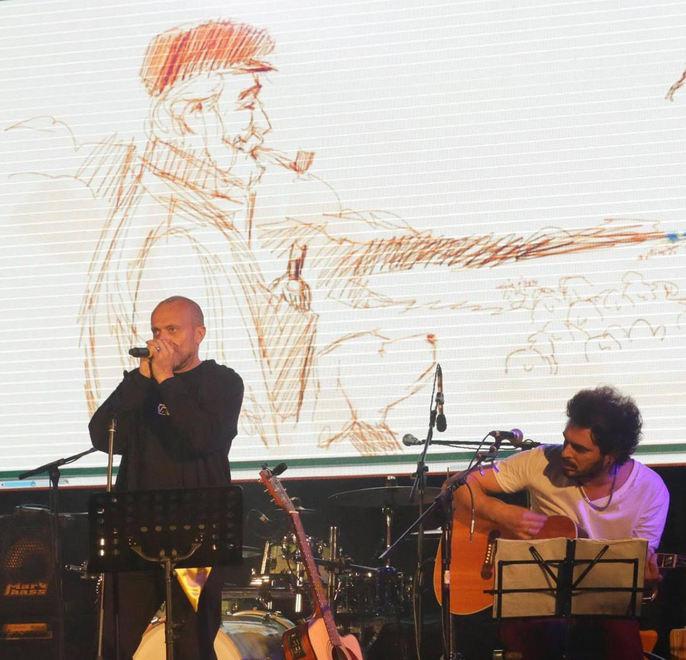 Moretti disegna De André