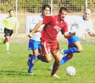 Sulla palla Bencini autore del gol del pareggio