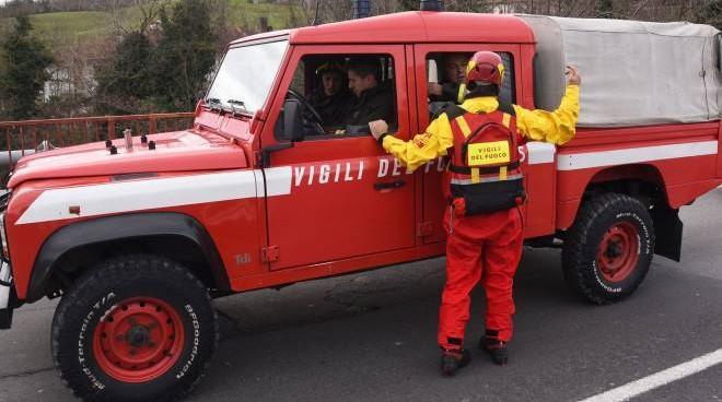 Ritrovato dopo tre notti all'aperto un fungaiolo disperso nei boschi