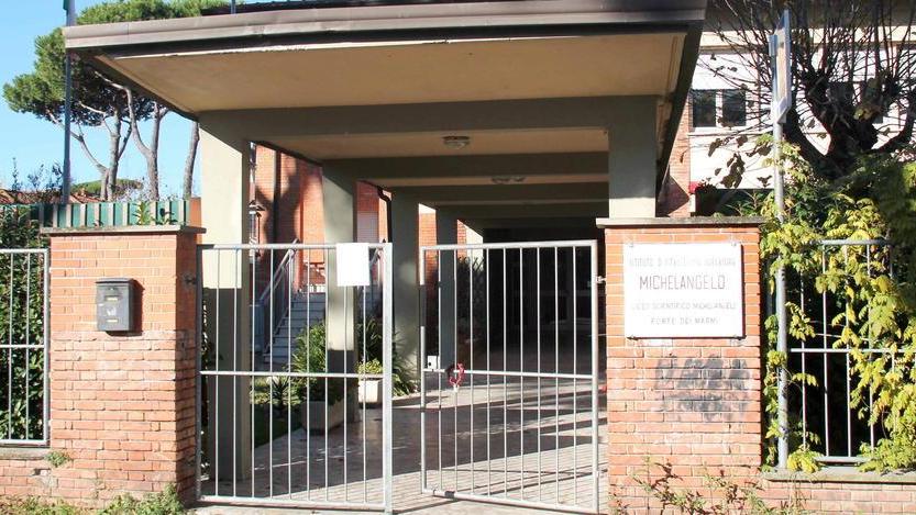 Viareggio batte Forte dei Marmi nel derby tra licei scientifici