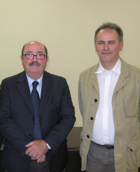 Un sindaco senza consiglio «Non c’è motivo di convocarlo» 