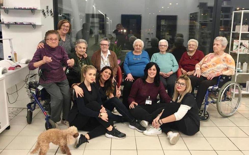 Messa in piega per le anziane 