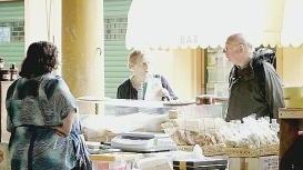 I banchi del mercato coperto di Montecatini
