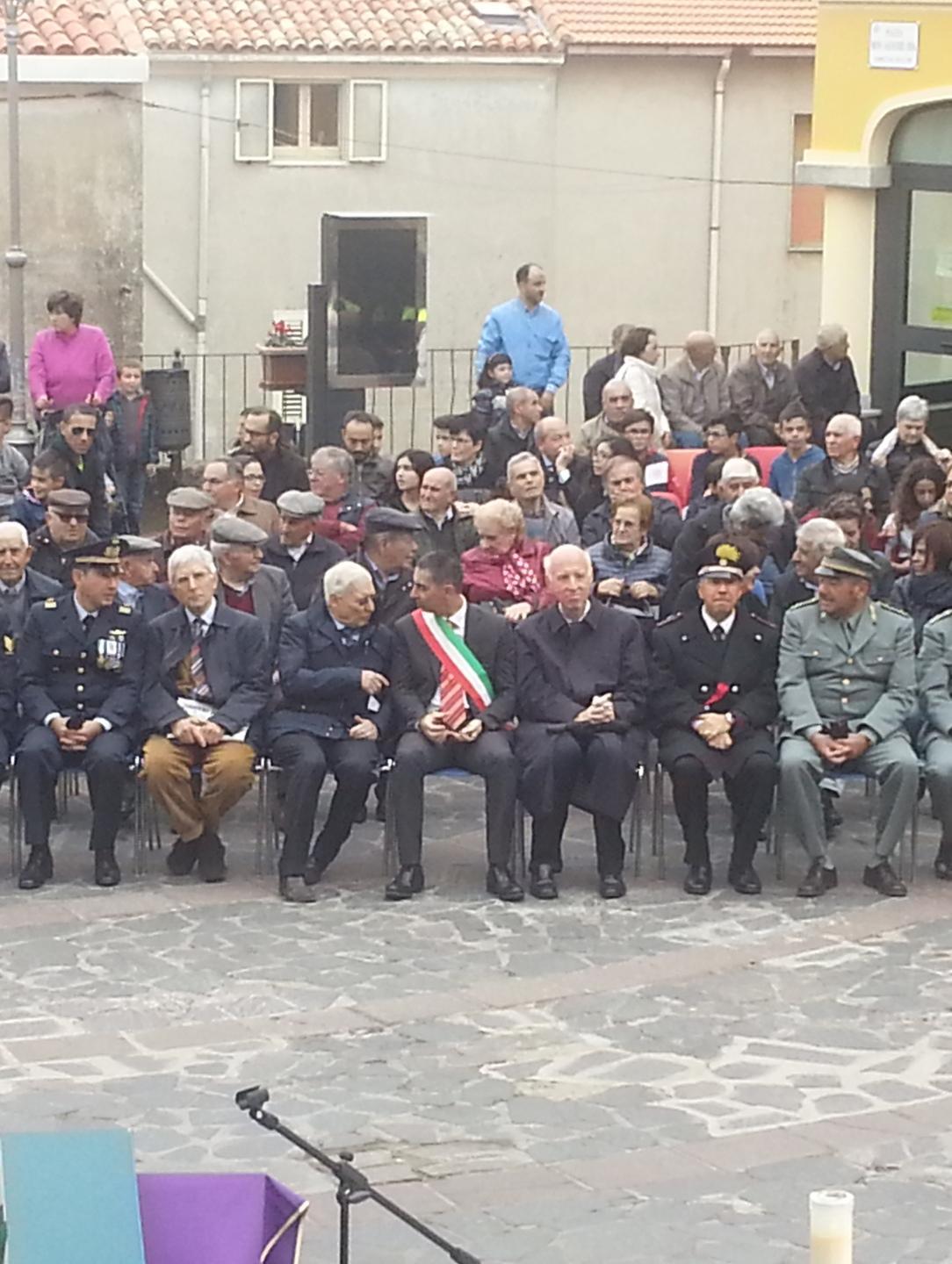 Villanova celebra i caduti in guerra - La Nuova Sardegna