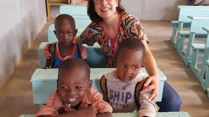 Dalla Sardegna al Kenya per aiutare i bimbi orfani 