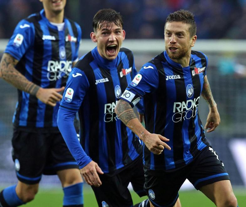 È di nuovo pazza Inter L’Atalanta fa poker e continua a volare 