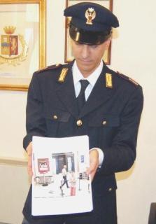 <strong>BANCA.</strong> Le immagini della telecamera interna