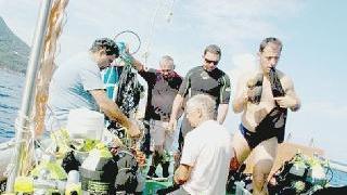 Sommozzatori dell’Explorer Team Chimera di Portoferraio che collabora con la sovrintendenza nella campagna di ricerca sul relitto del Nasuto