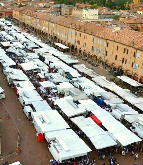Ambulanti, la richiesta «Il Comune ci ascolti e risolva i problemi»