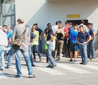 Mango, prove tecniche di tridente